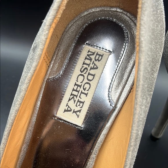 Badgley Mischka Silver Crystal Embellished Heels - Picture 3 of 8